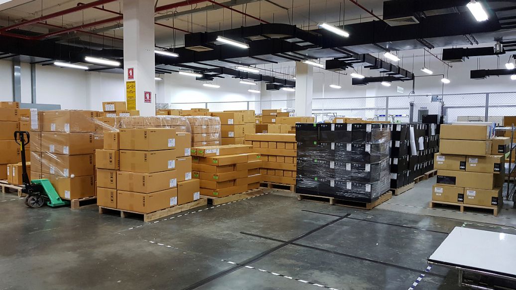 低溫車(che)間冷(leng)庫(ku)生(sheng)産廠傢